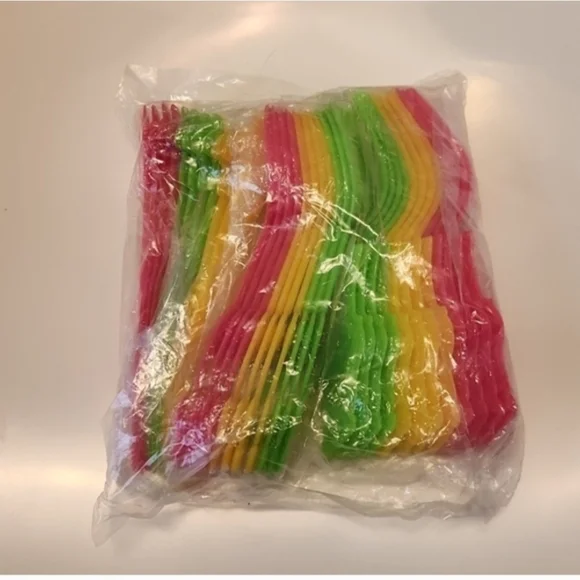 Assorted Luau Theme Platic Cutlery - Picture 1 of 2